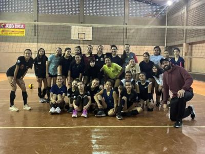 Escolinha de vôlei de Jardim exporta atletas para o Paraná