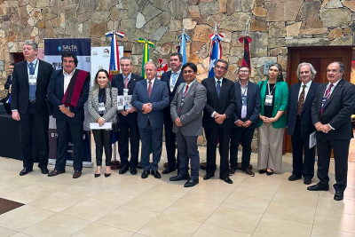 Prefeita Clediane e governador participam de Forum da Bioceânica na Argentina
